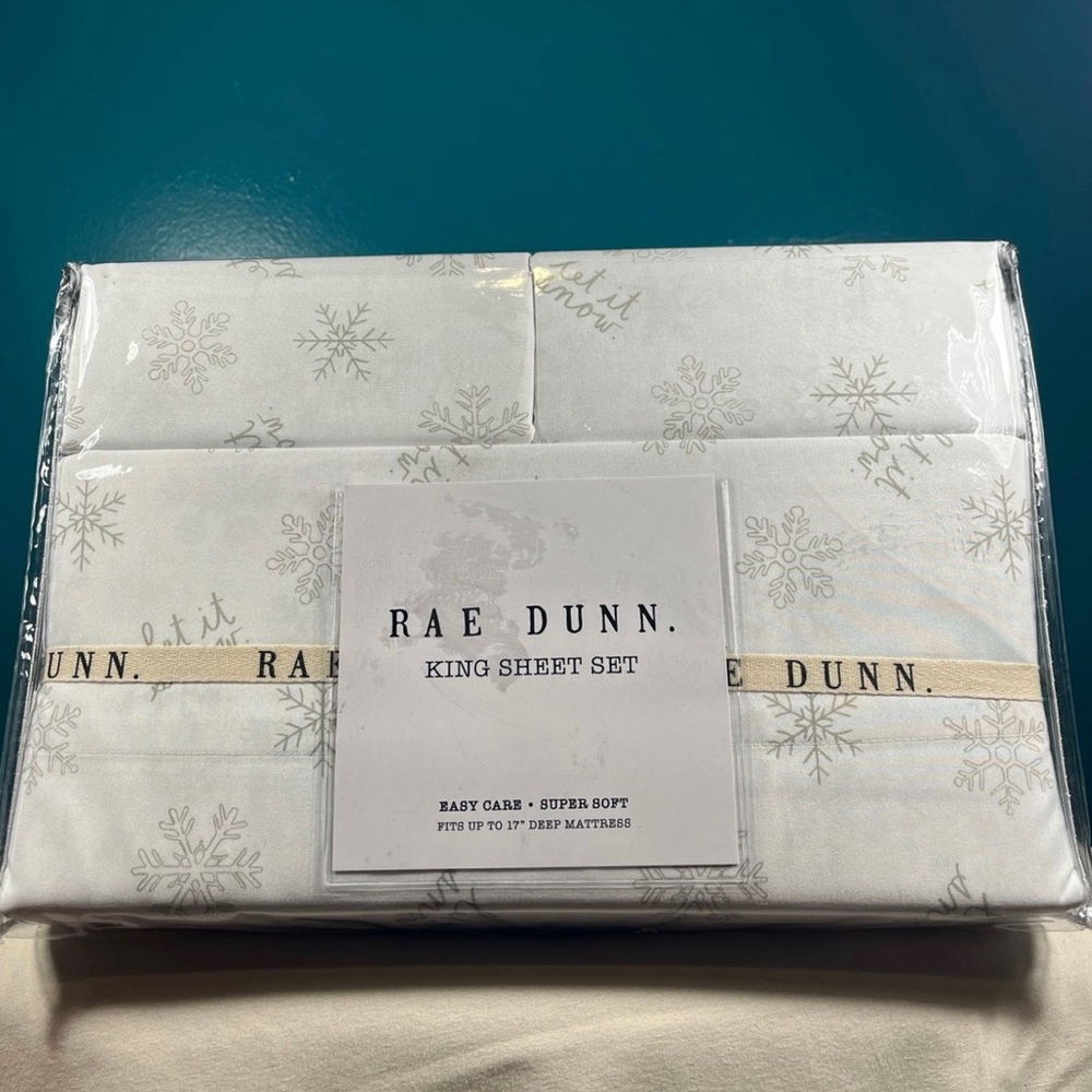 Rae Dunn king size sheets ‘Let it Snow’ Christmas